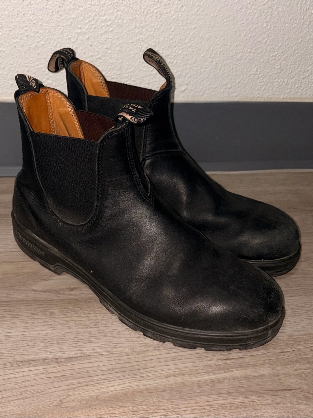 Blundstone Black Leather Chukka Pull-On Boots - Men's